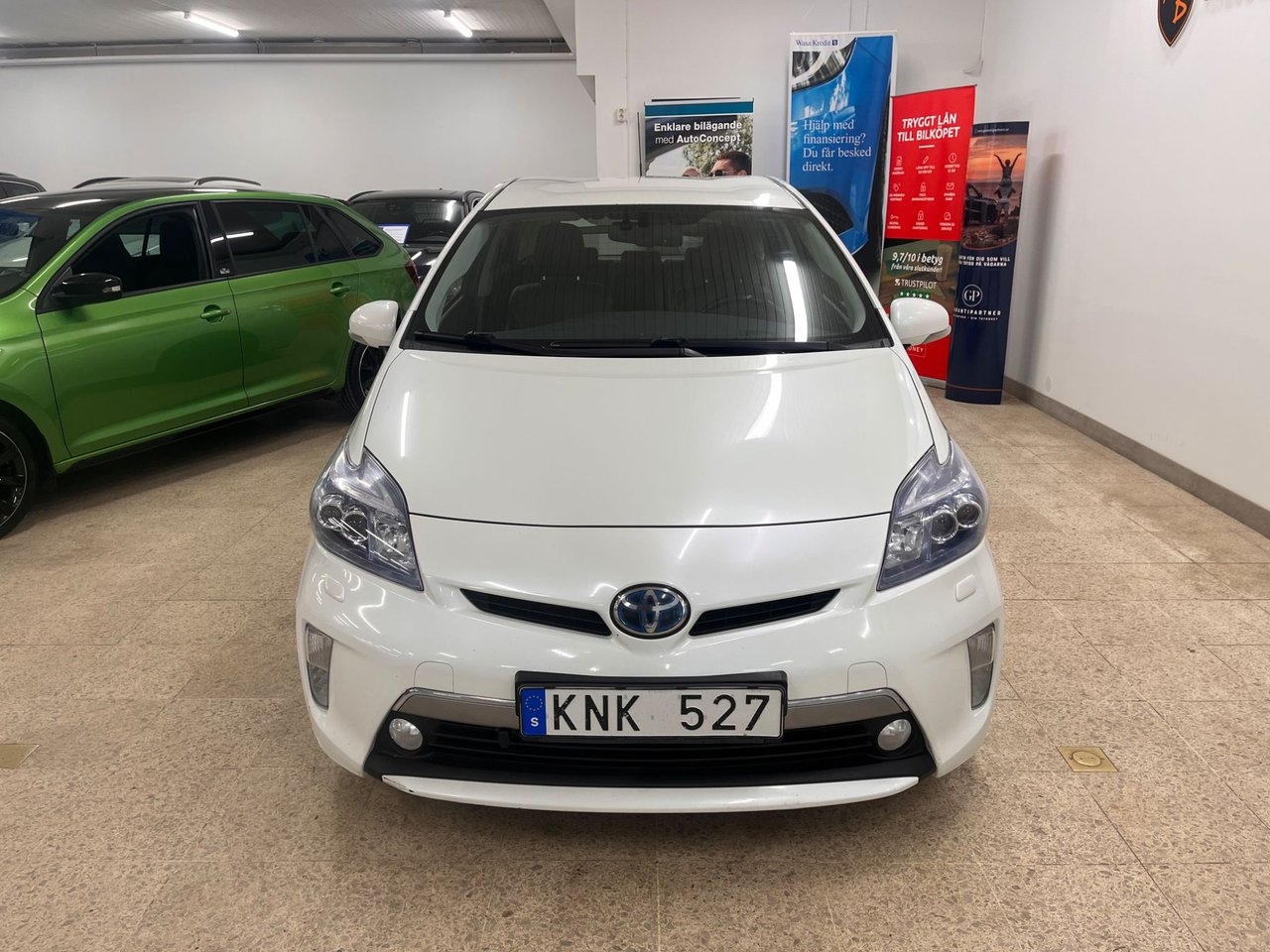 Toyota Prius Plug-in Hybrid 2013, kuva 2/10