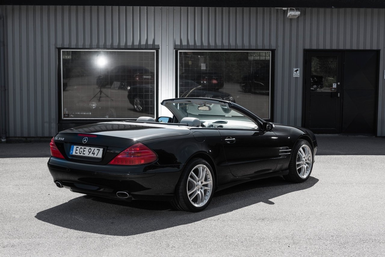 Mercedes-Benz SL 350 V6 245hk Klassiker 2005, bild 2/10