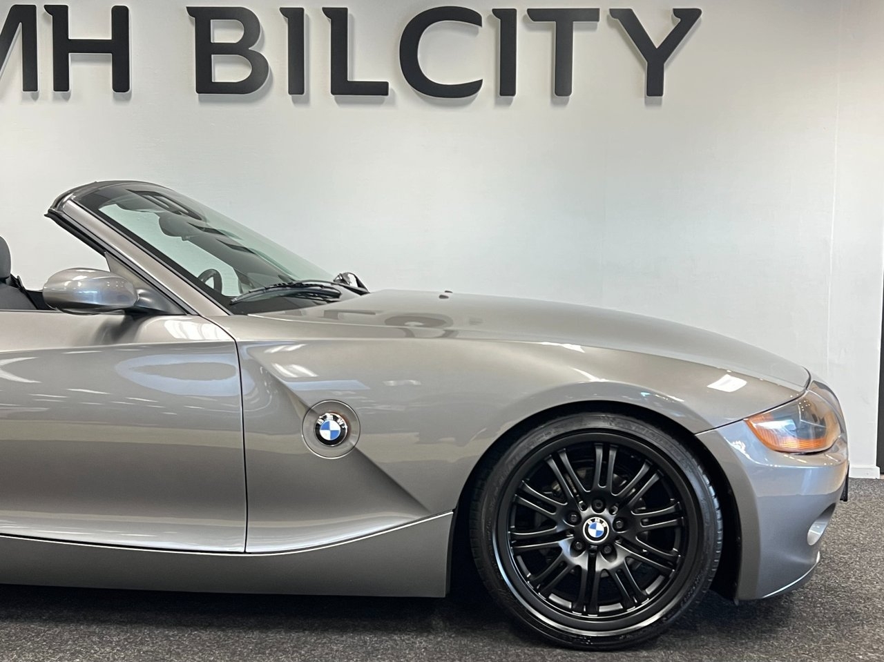 BMW Z4 2.2i 170Hk Cab M-Sport 2004, bild 7/12