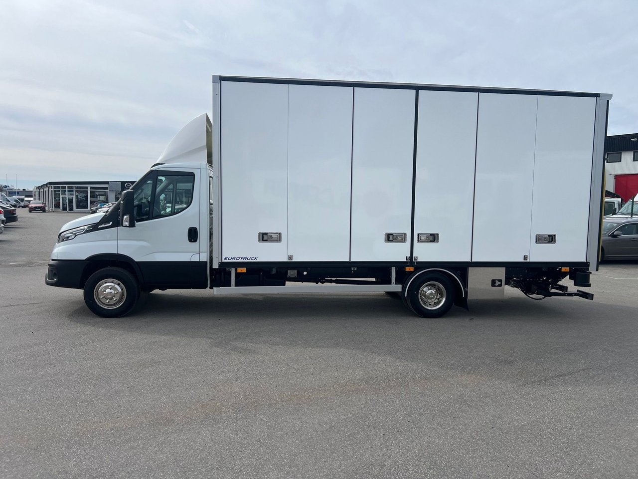 Iveco Daily 72-180 Chassis Cab 2025, bild 2/10