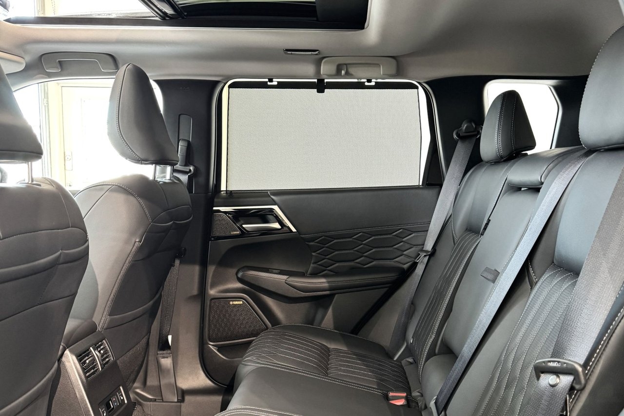 Mitsubishi Outlander Instyle PHEV 4WD 2026, kuva 6/10