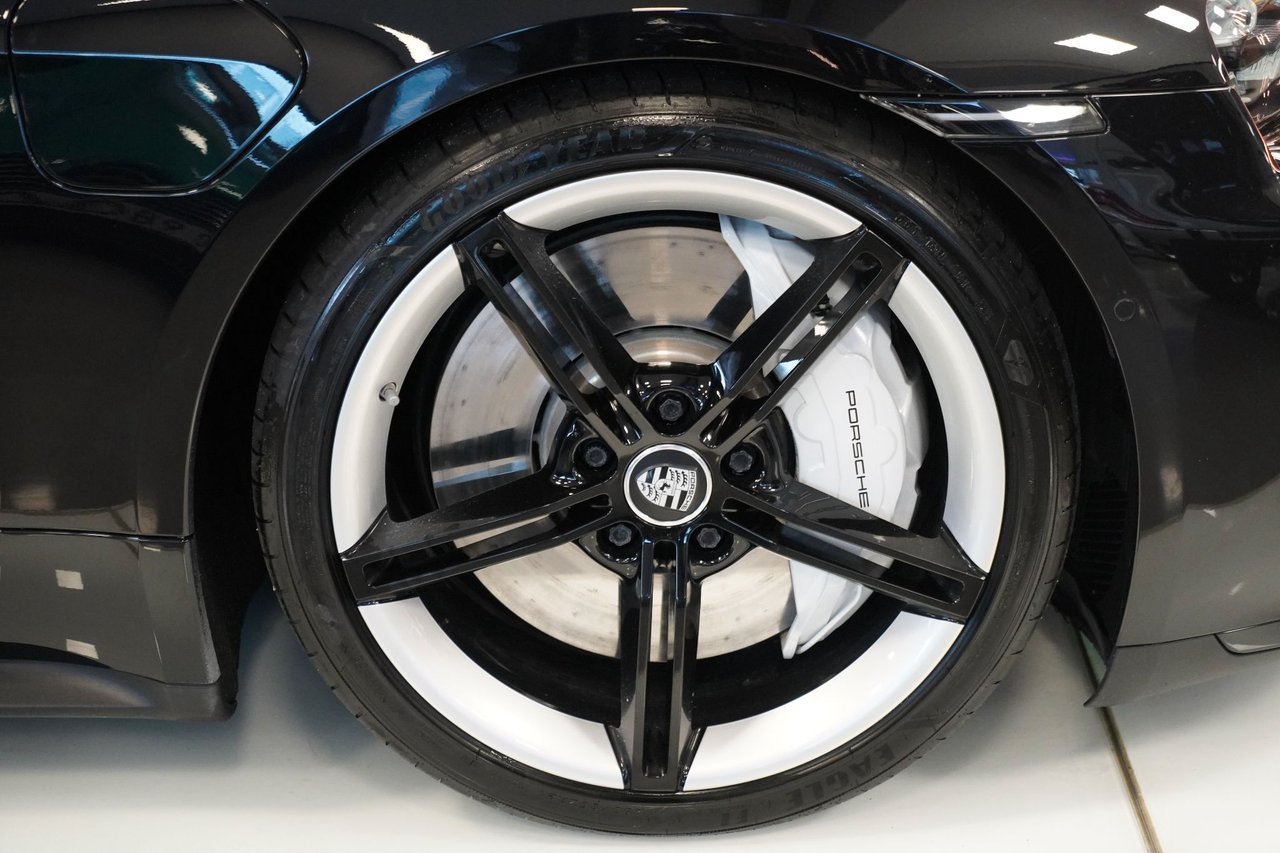 Porsche Taycan 2020, bild 6/10