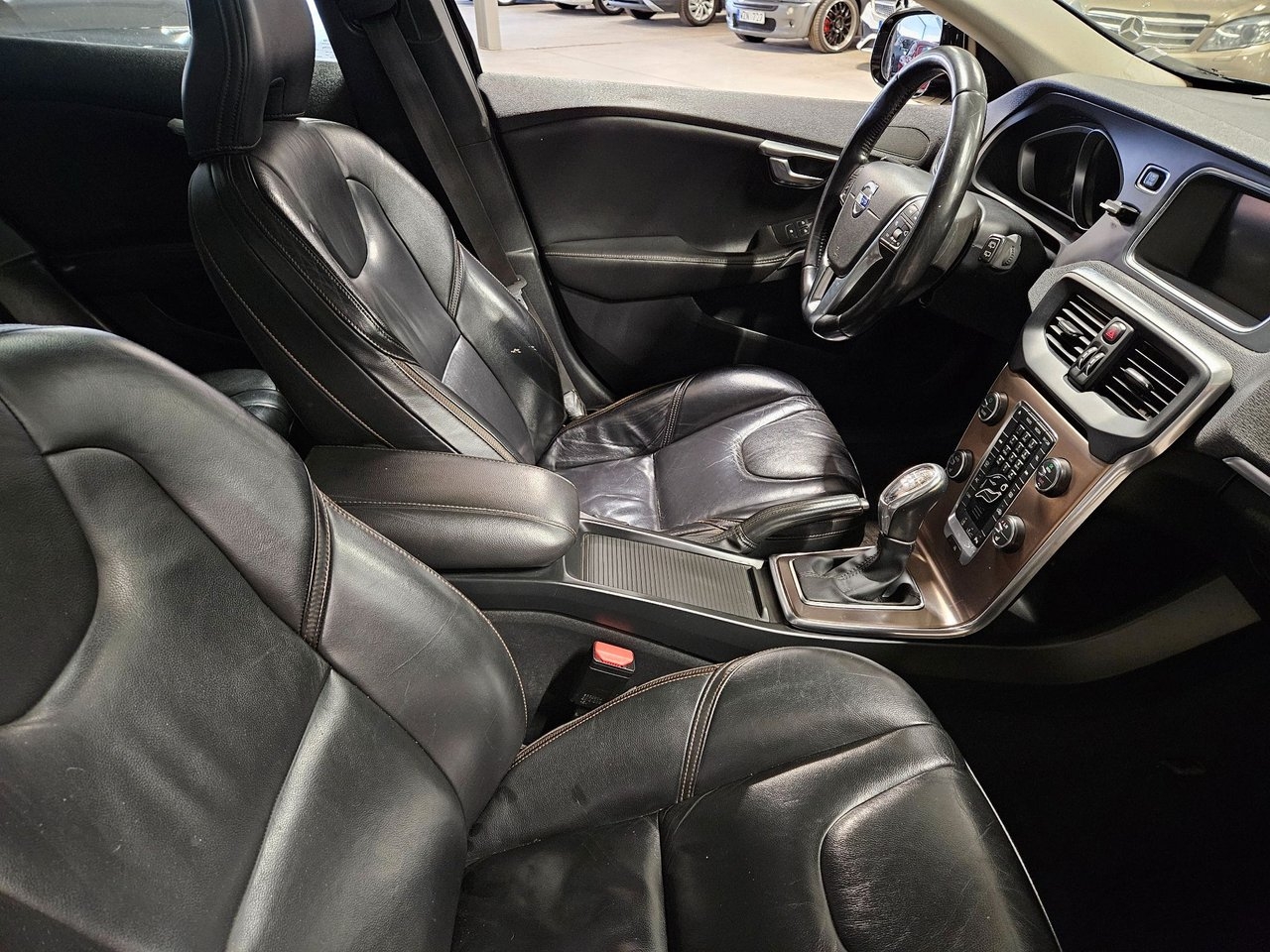 Volvo V40 Cross Country 2013, bild 5/11