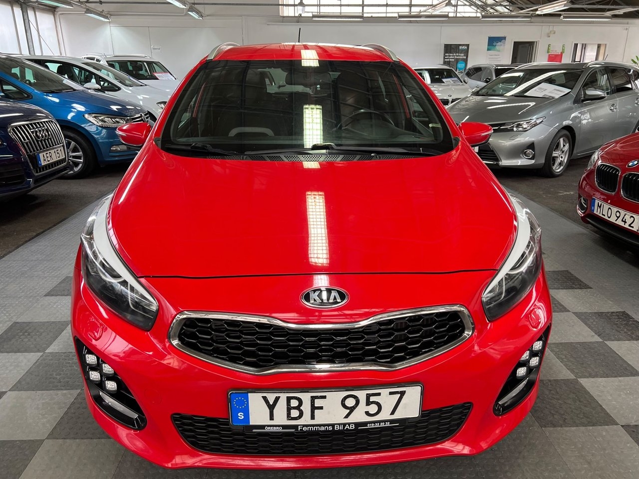 Kia Ceed 2016, bild 6/17