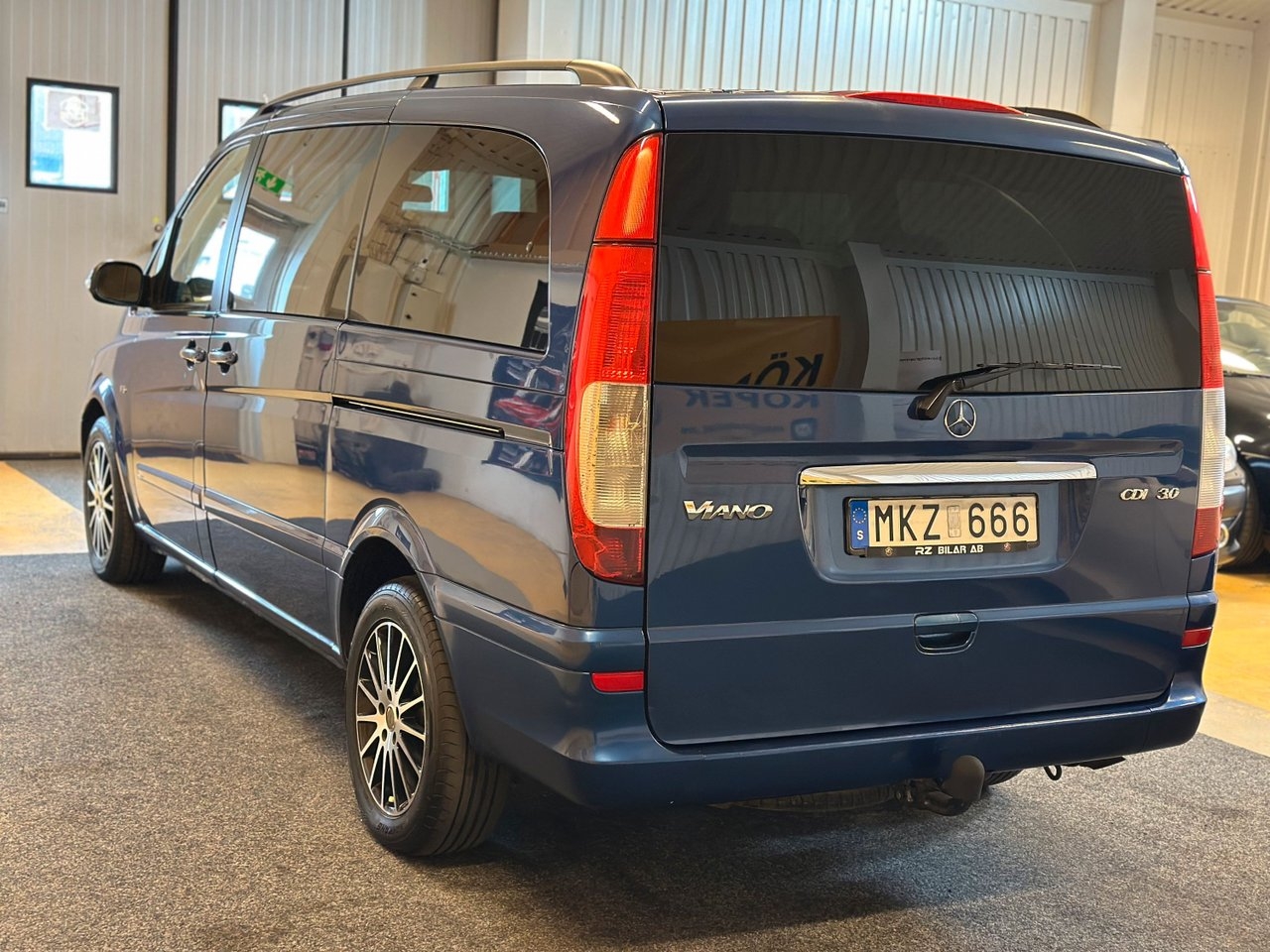Mercedes-Benz Viano 2007, photo 4/10
