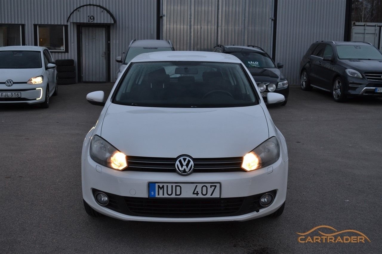 Volkswagen Golf 5-dörrar 1.6 102hk 2013, kuva 5/20