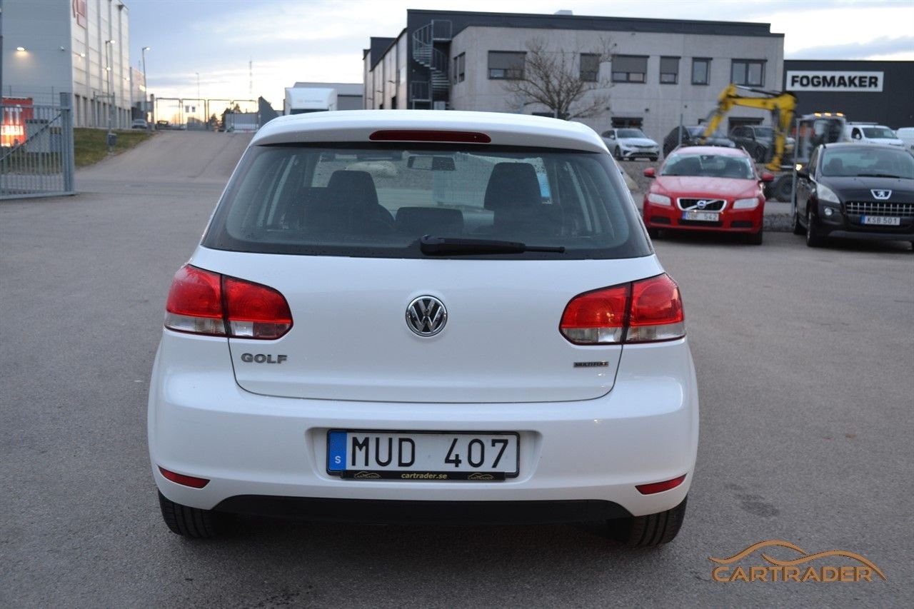 Volkswagen Golf 5-dörrar 1.6 102hk 2013, kuva 6/20