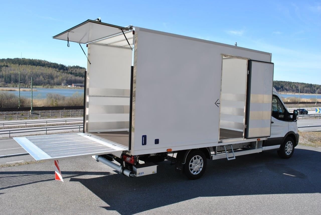 Ford Transit Volymskåp Bakgavellyft 2025, bild 2/10