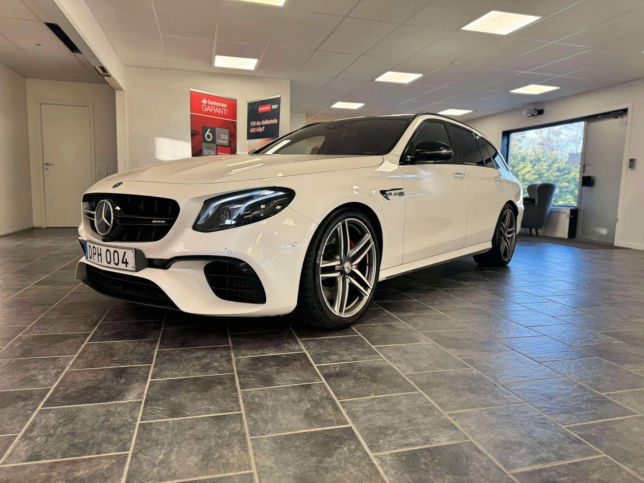 Mercedes-Benz AMG GT 63 S T 4MAT 2018, bild 2/10