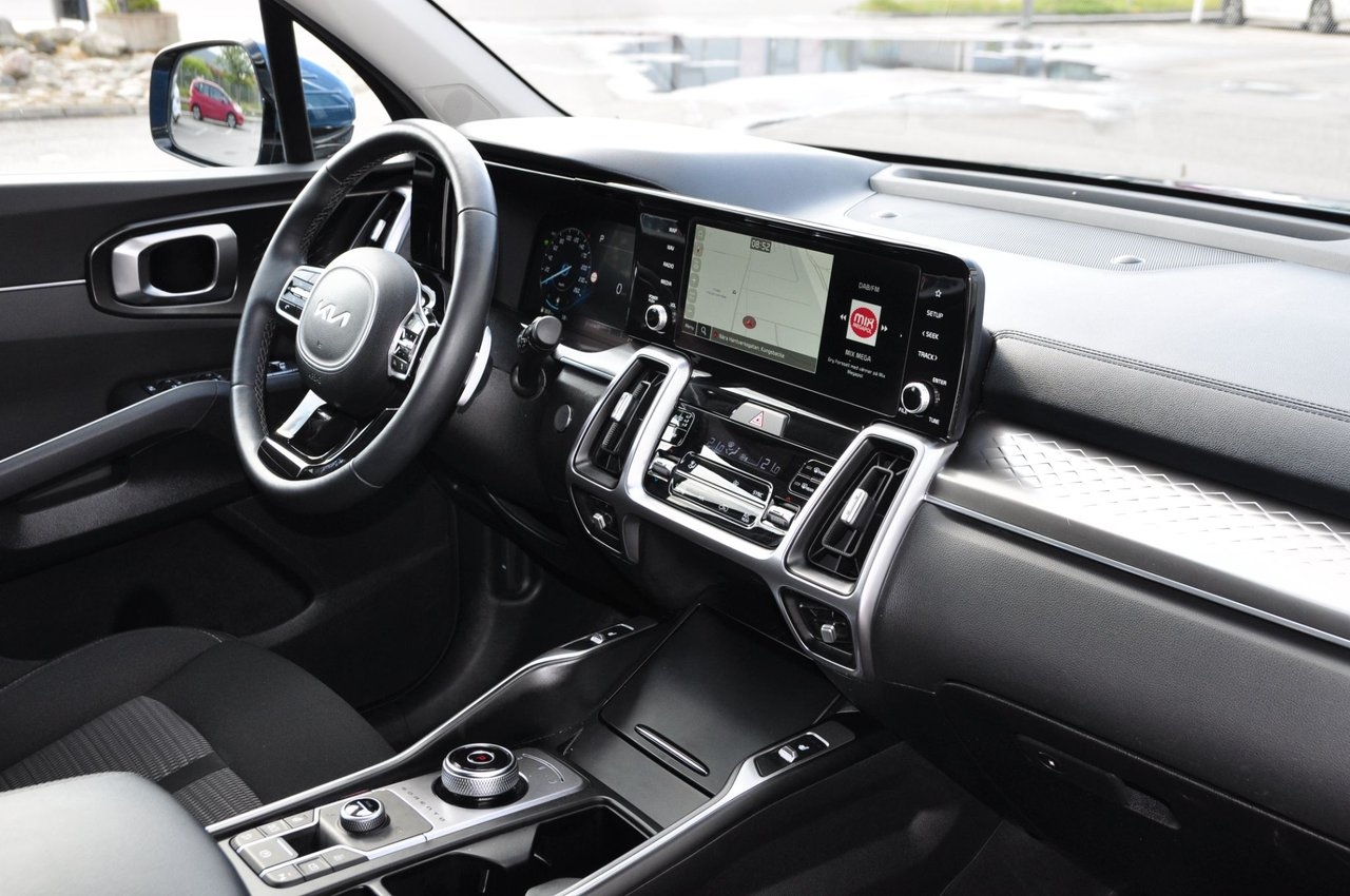 Kia Sorento 2023, bild 2/17