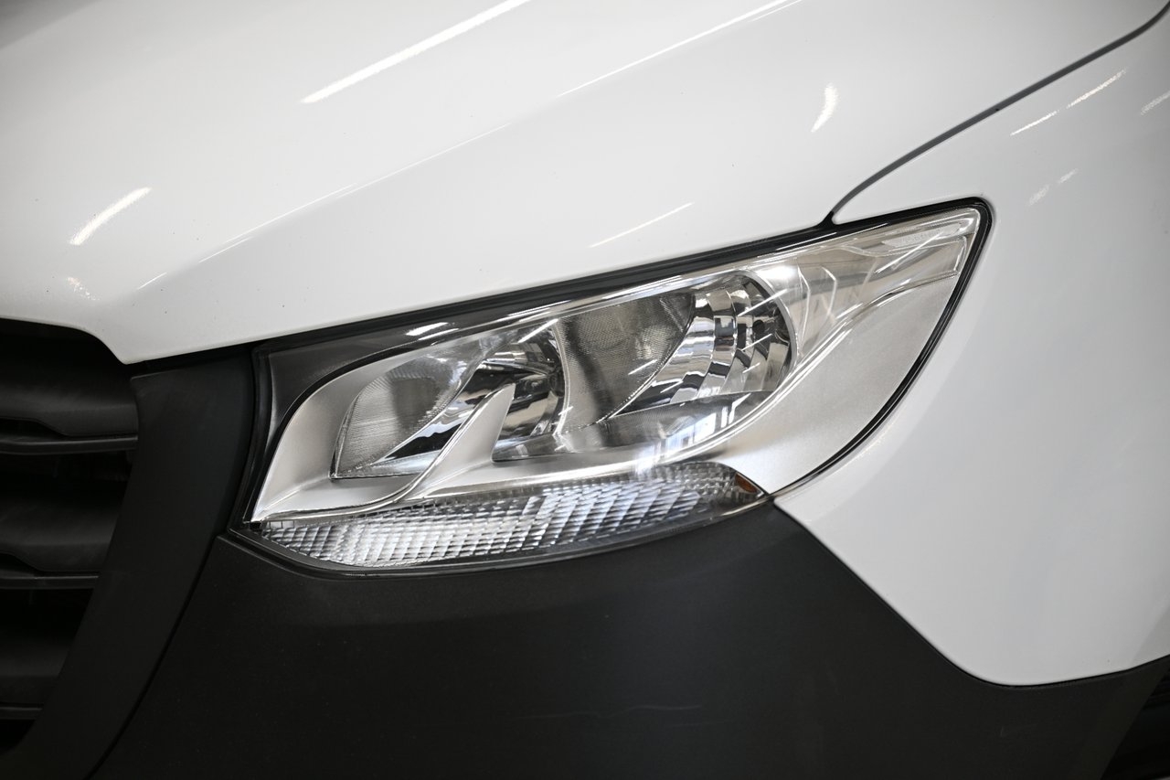 Mercedes-Benz Sprinter 2021, bild 3/10