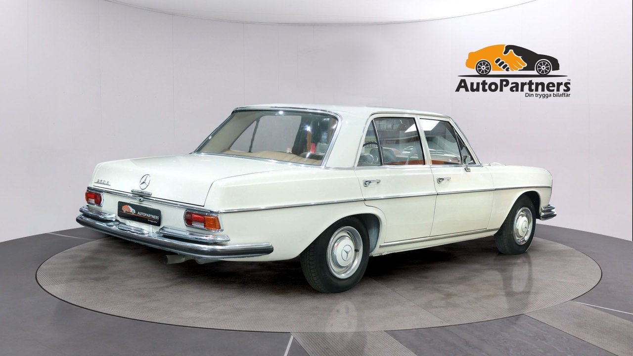 Mercedes-Benz S 1966, photo 7/10