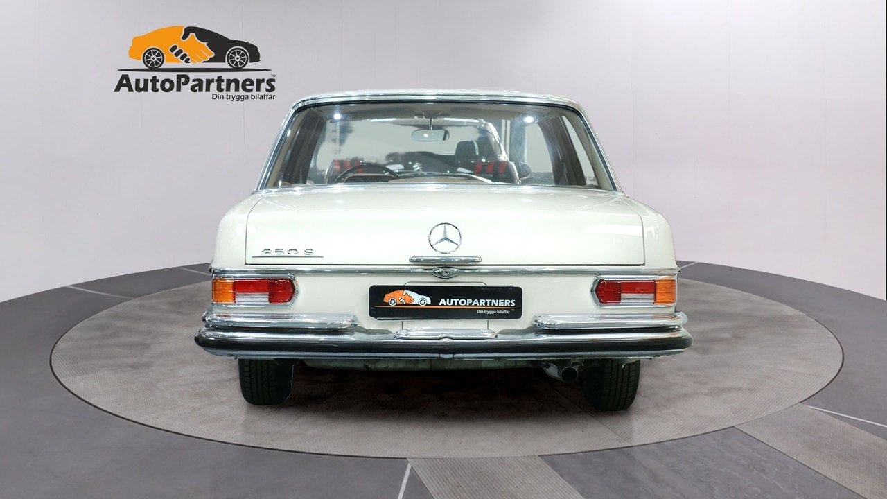 Mercedes-Benz S 1966, photo 4/10