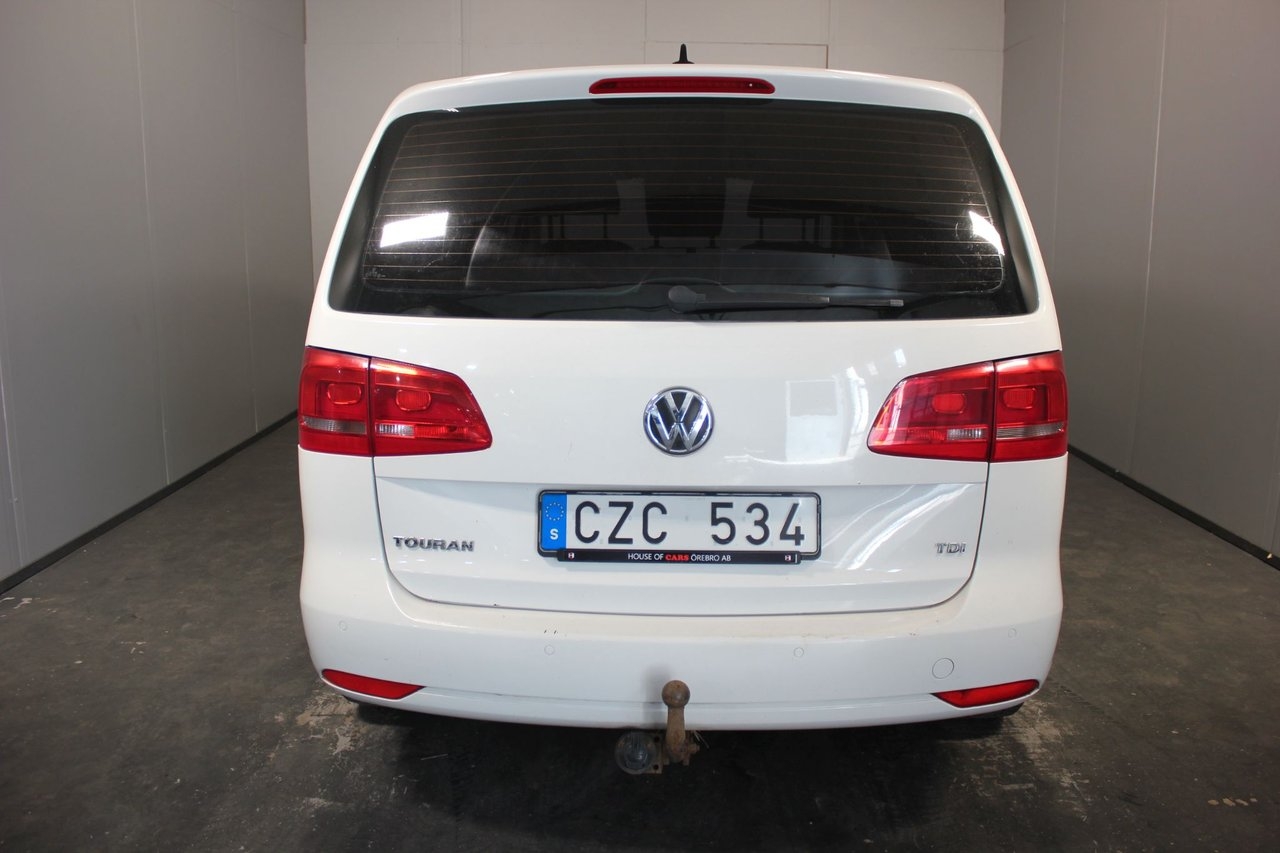Volkswagen Touran 2011, bild 6/10