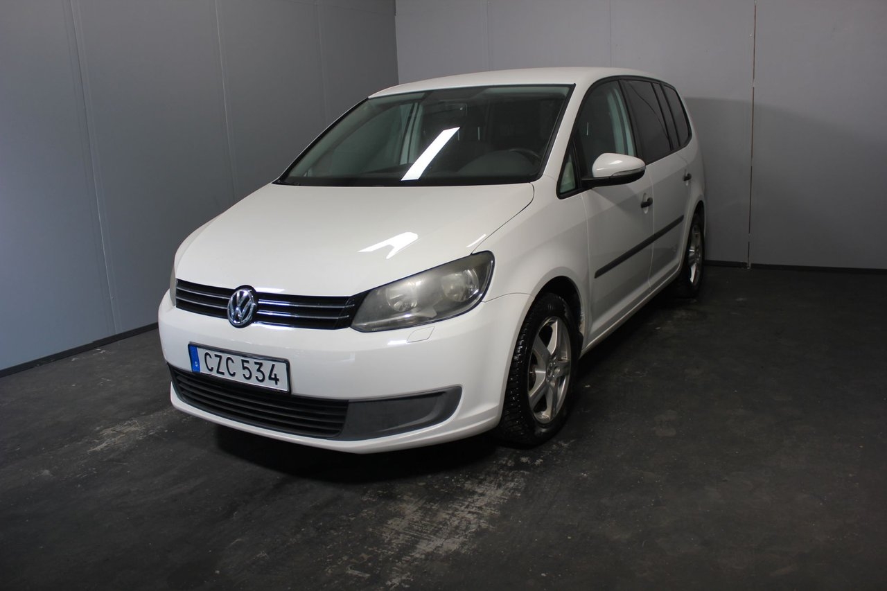 Volkswagen Touran 2011, bild 2/10