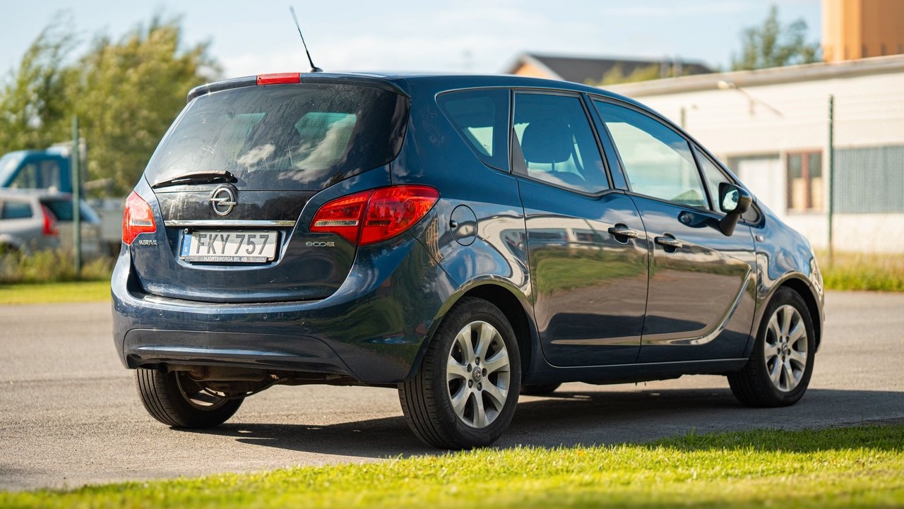 Opel Meriva 1.3 CDTI ecoFLEX Enjoy 2011, bild 5/8