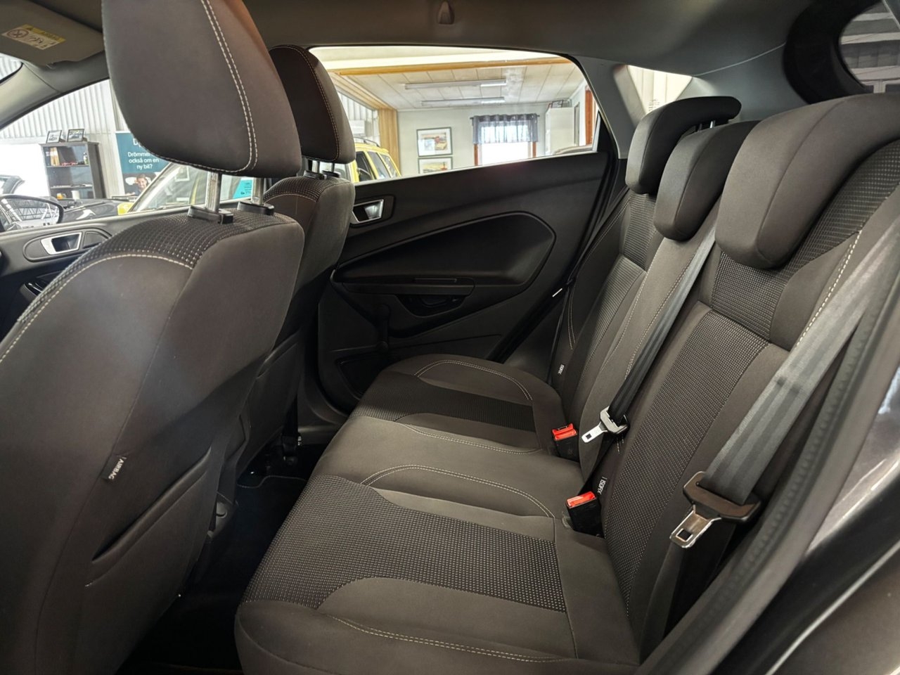 Ford Fiesta 5-dörrar 1.0 Titanium Euro 6 2016, bild 8/8