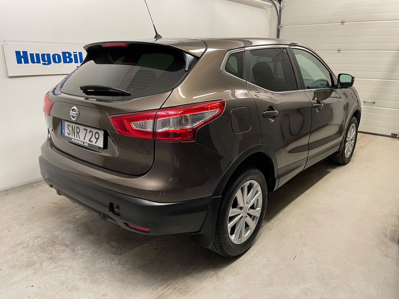 Nissan Qashqai 2017, bild 2/9