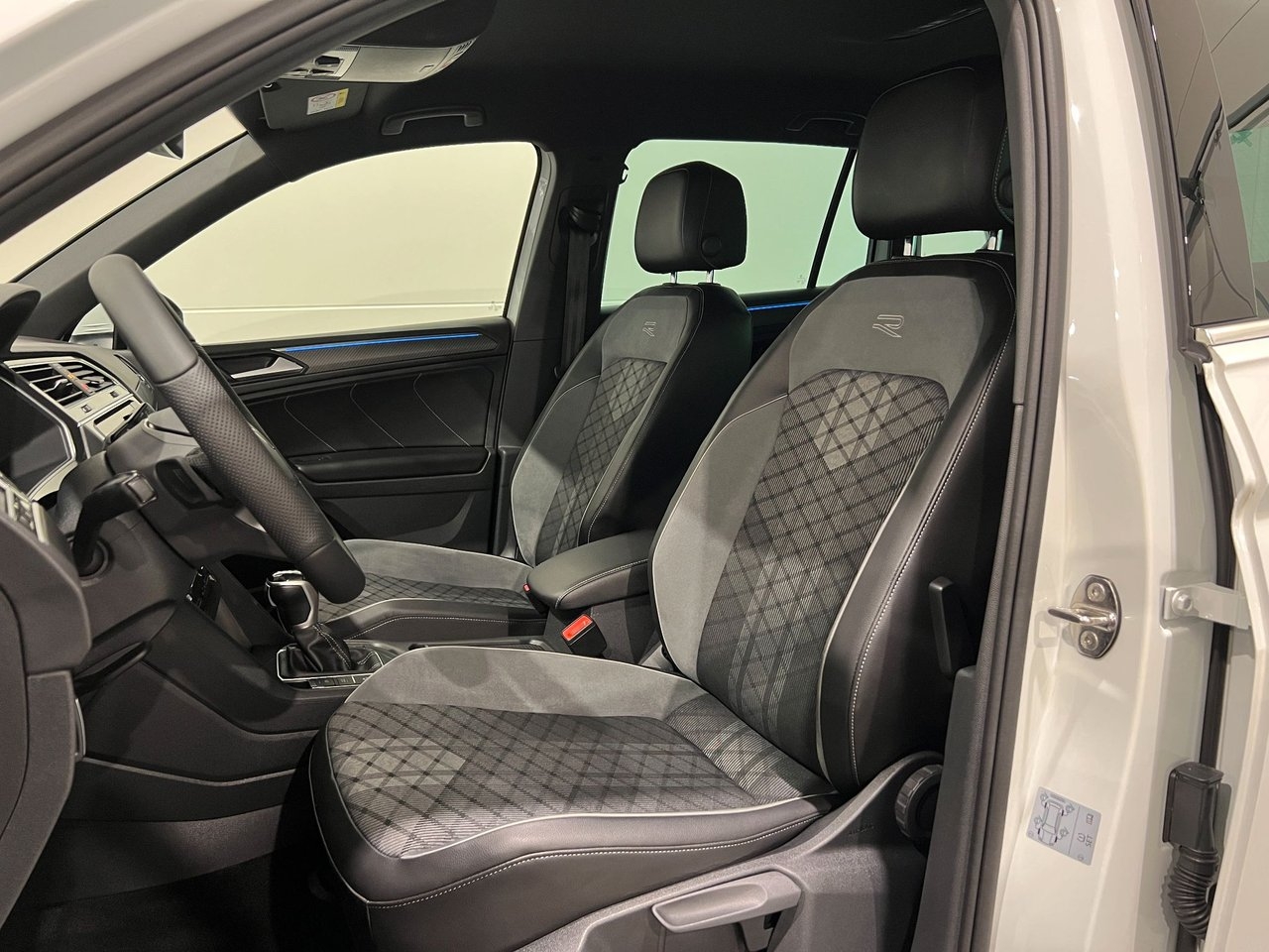 Volkswagen Tiguan 2021, kuva 7/27