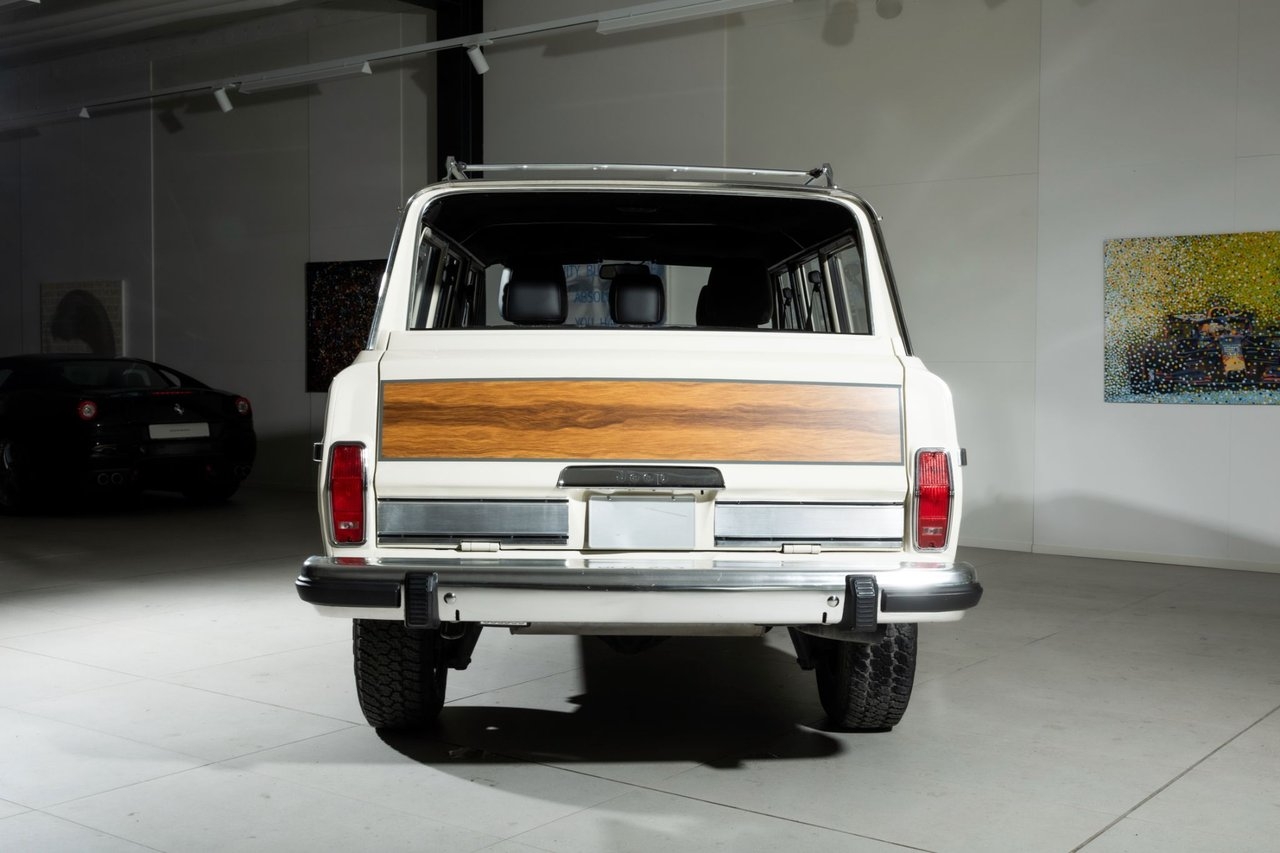 Jeep Grand Wagoneer 2016, photo 7/10