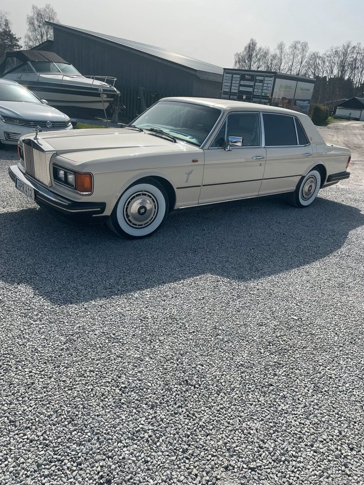 Rolls-Royce Silver Spur