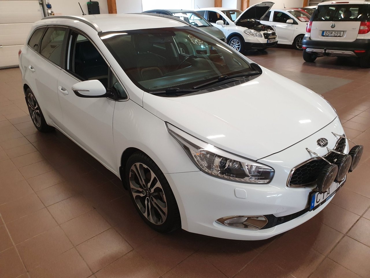 Kia Ceed SW EXCL Comf 2013, bild 6/8