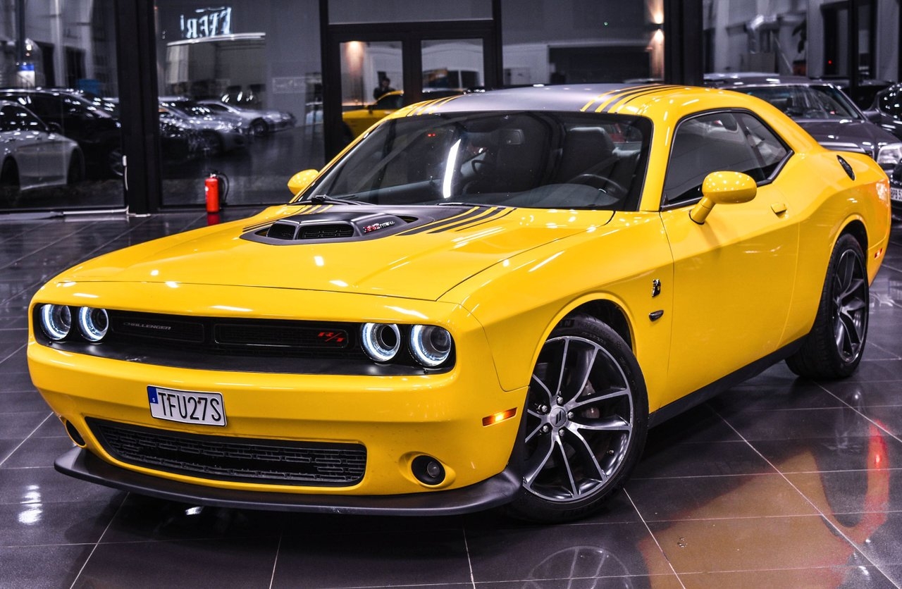 Dodge Challenger