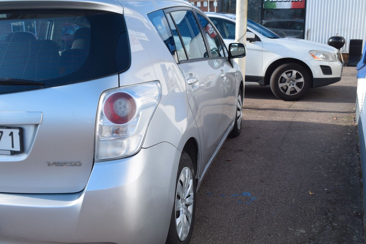 Toyota Verso 2010, bild 7/10