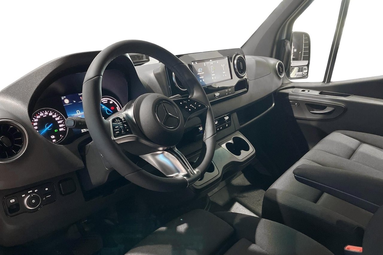 Mercedes-Benz eSprinter 2025, bild 6/10