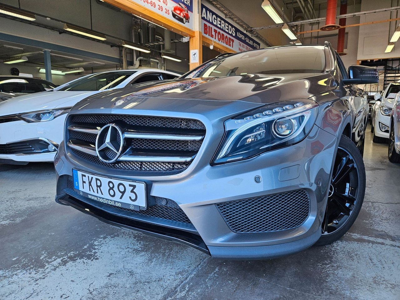 Mercedes-Benz GLA 2016, bild 2/17