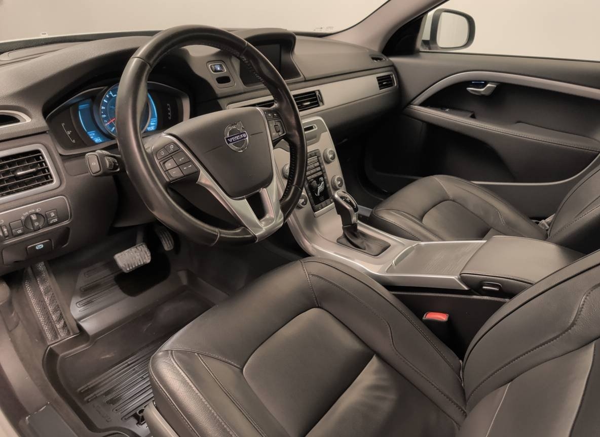 Volvo V70 D4 AWD Automat Classic Summum 2016, bild 4/8