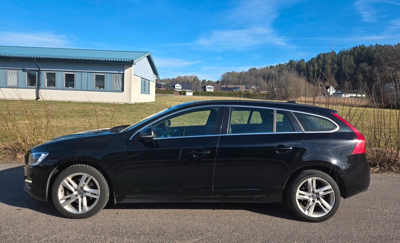 Volvo V60 D4 2016, bild 3/10