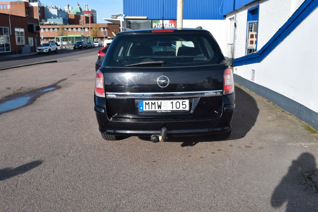 Opel Astra Caravan 2008, bild 4/8