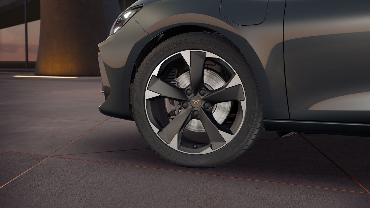 Cupra Leon Plug-in hybrid 2026, bild 4/6