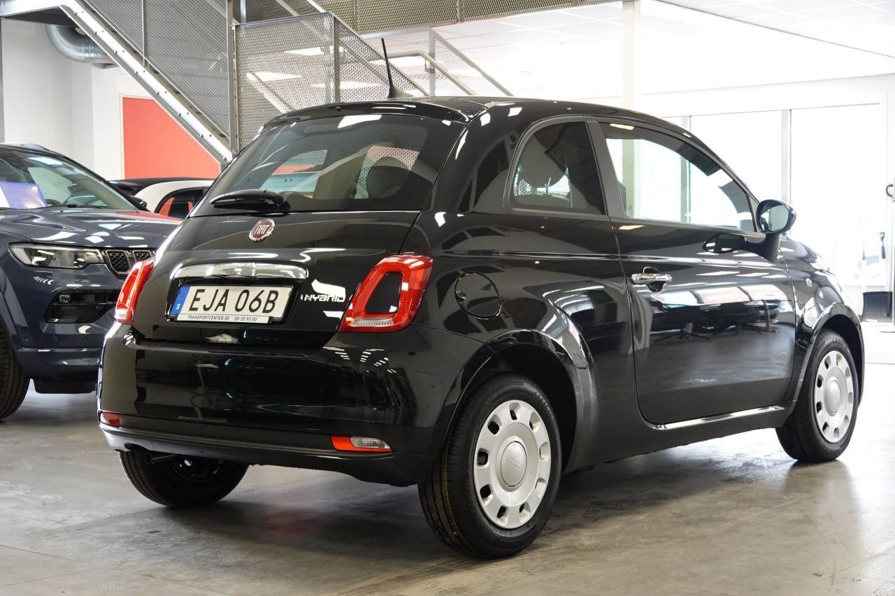 Fiat 500 Hybrid 1.0 70hk Cult Plus 2022, bild 3/10