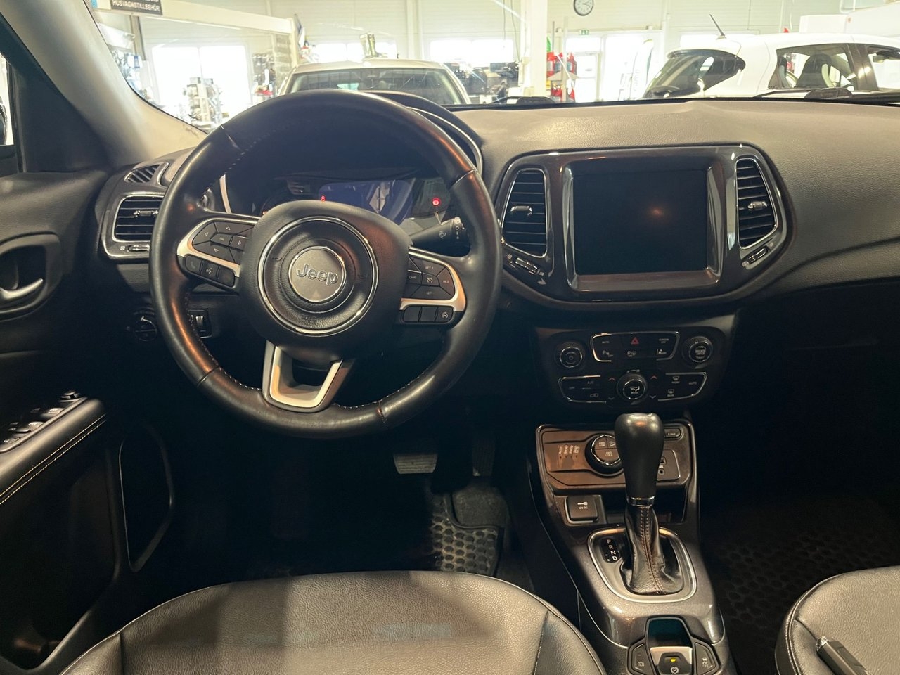 Jeep Compass 2020, bild 7/8