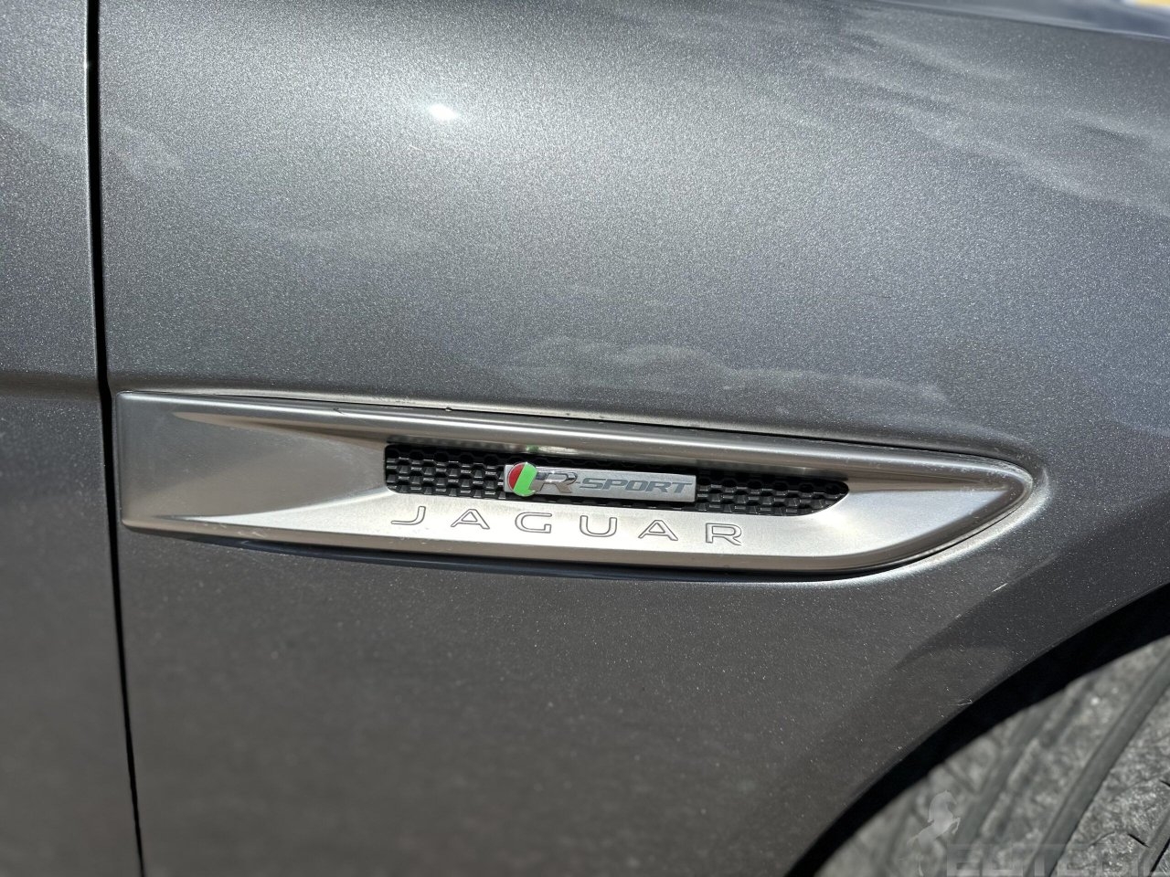 Jaguar XE 2018, bild 7/10