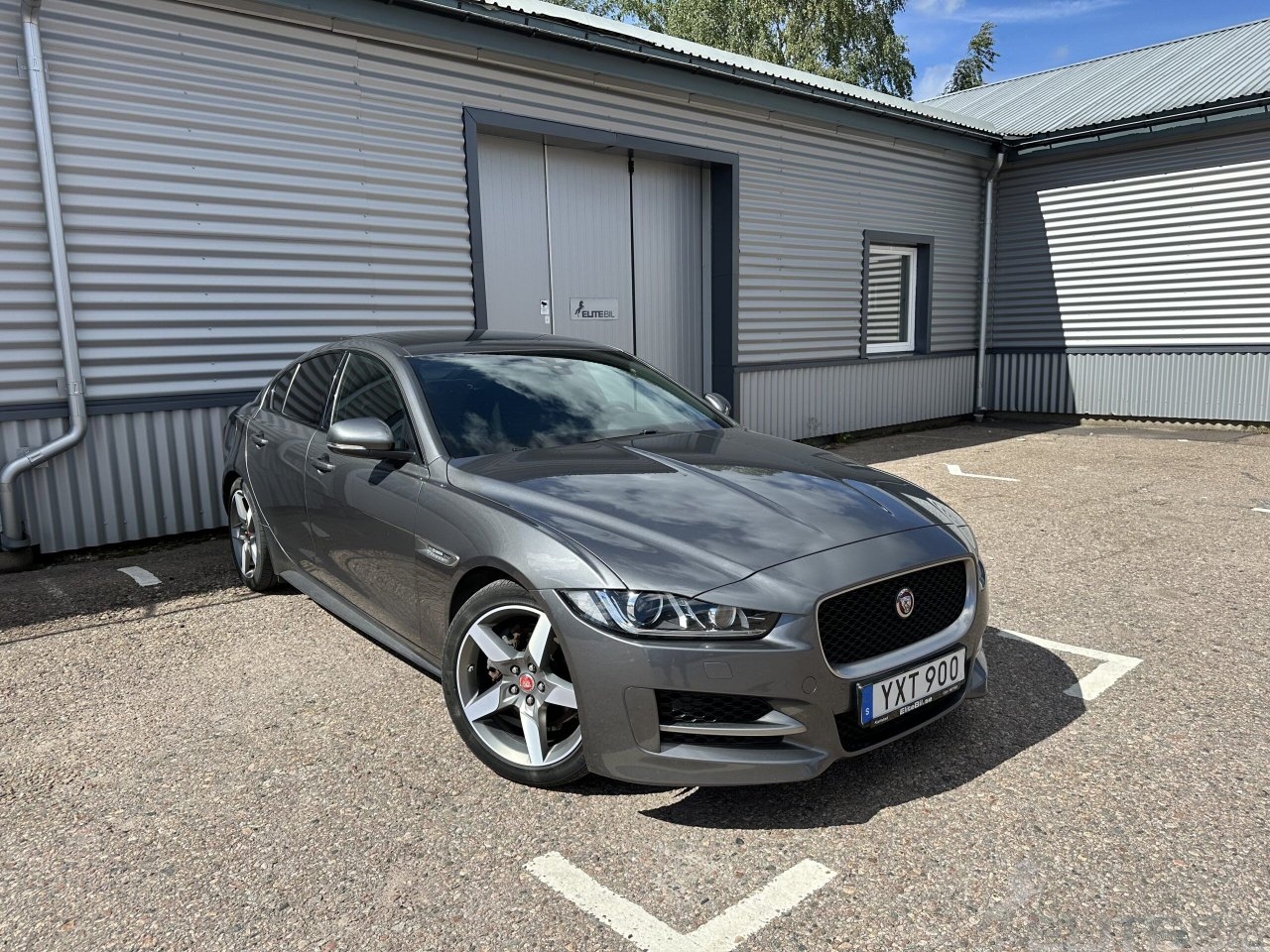 Jaguar XE 2018, bild 5/10