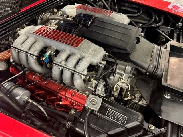 Ferrari Testarossa 1991, kuva 7/8