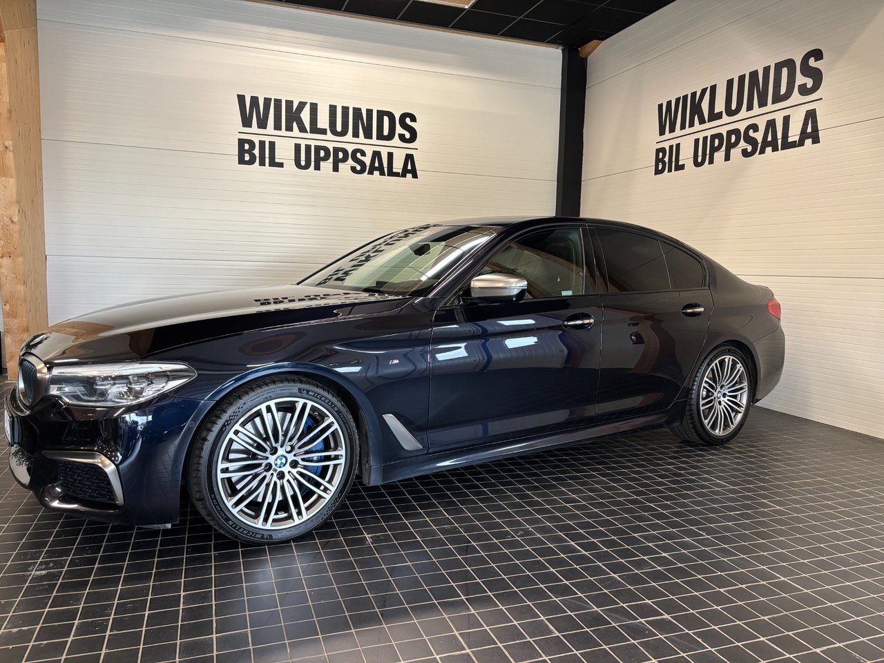 BMW M550i 2018, kuva 2/35