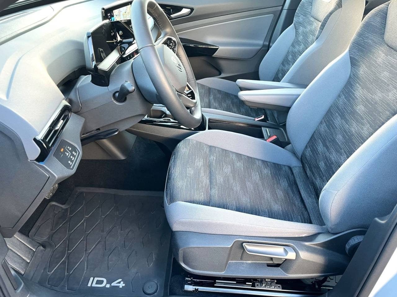Volkswagen ID.4 2023, bild 3/9