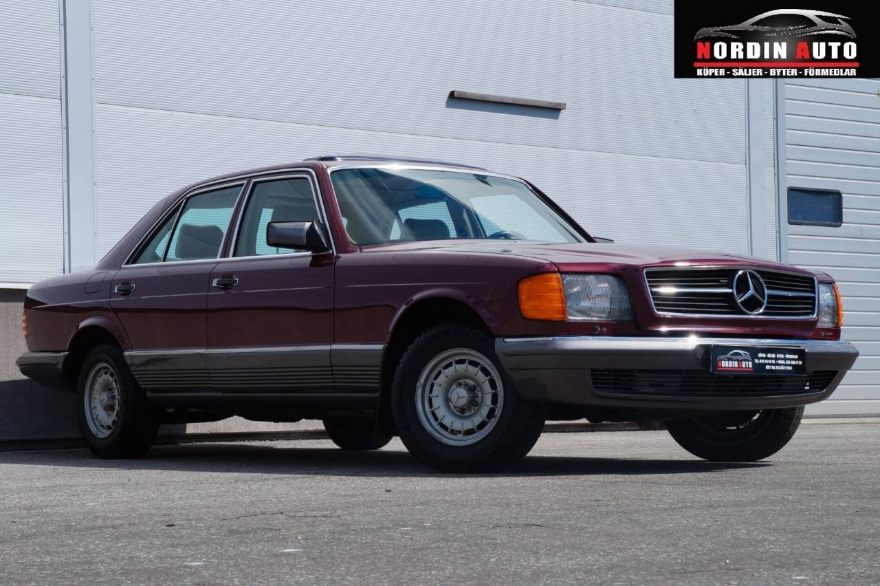 Mercedes-Benz 380