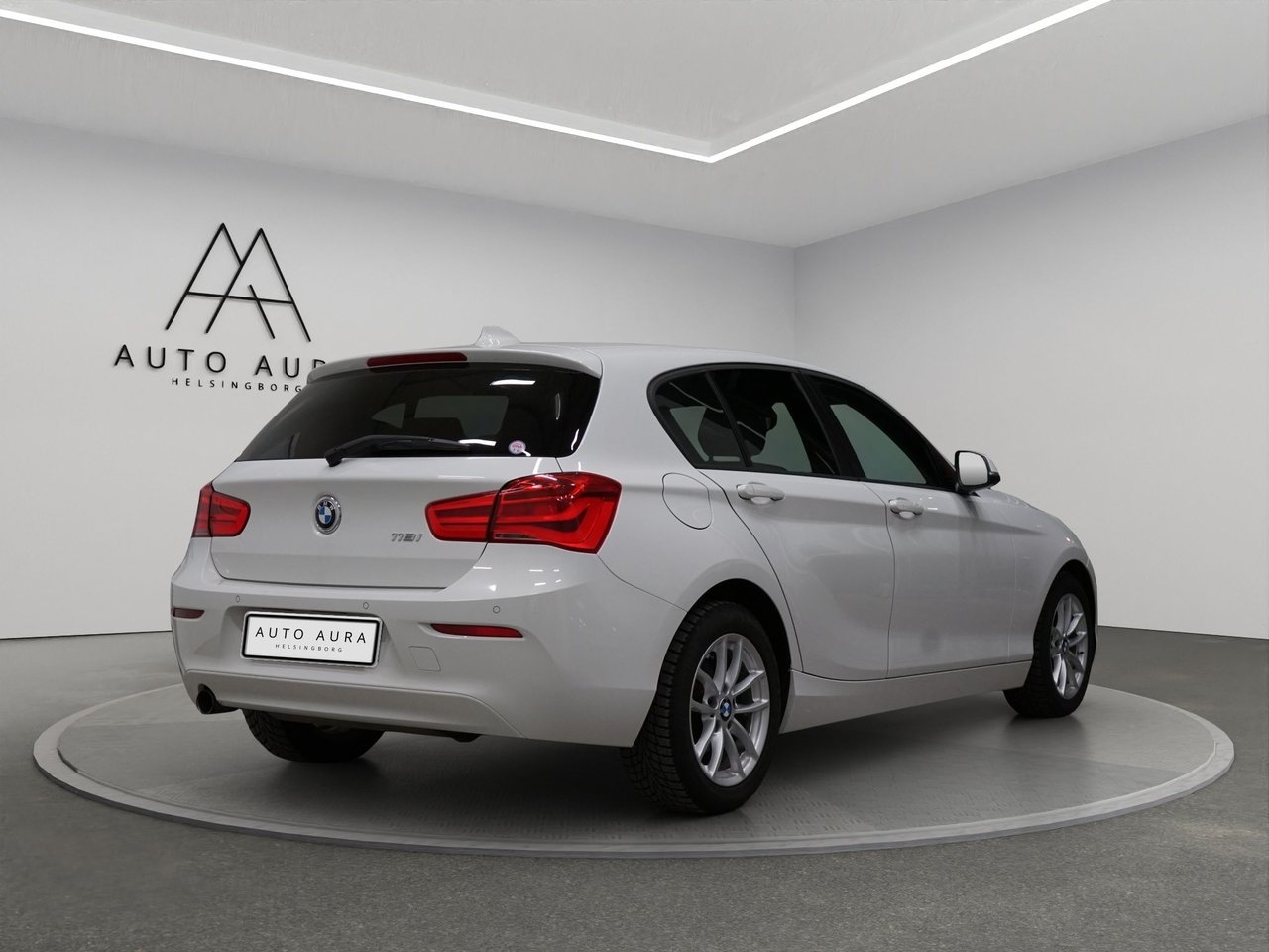 BMW 118 2017, bild 4/16