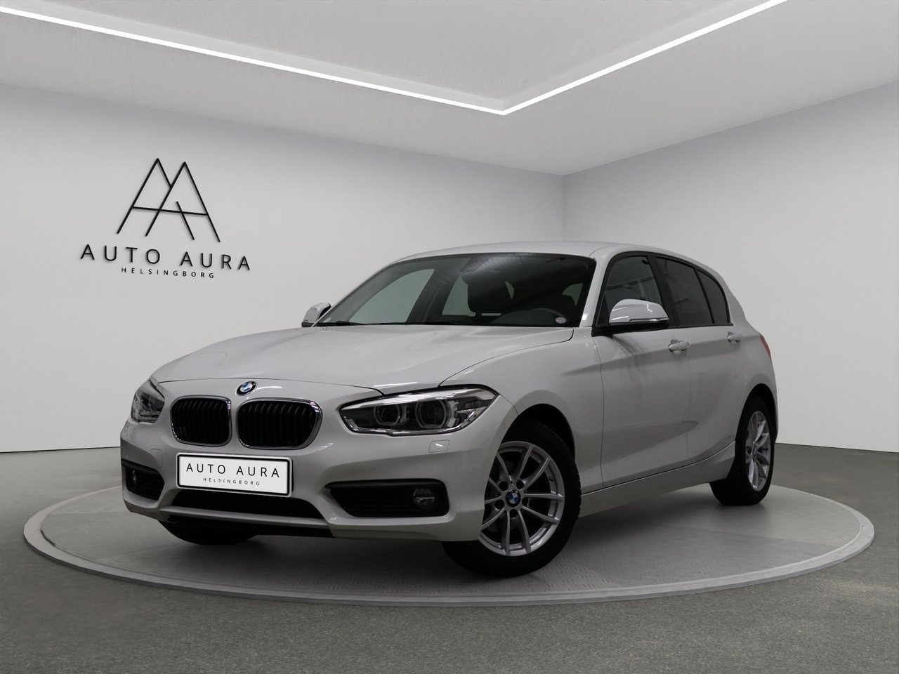 BMW 118