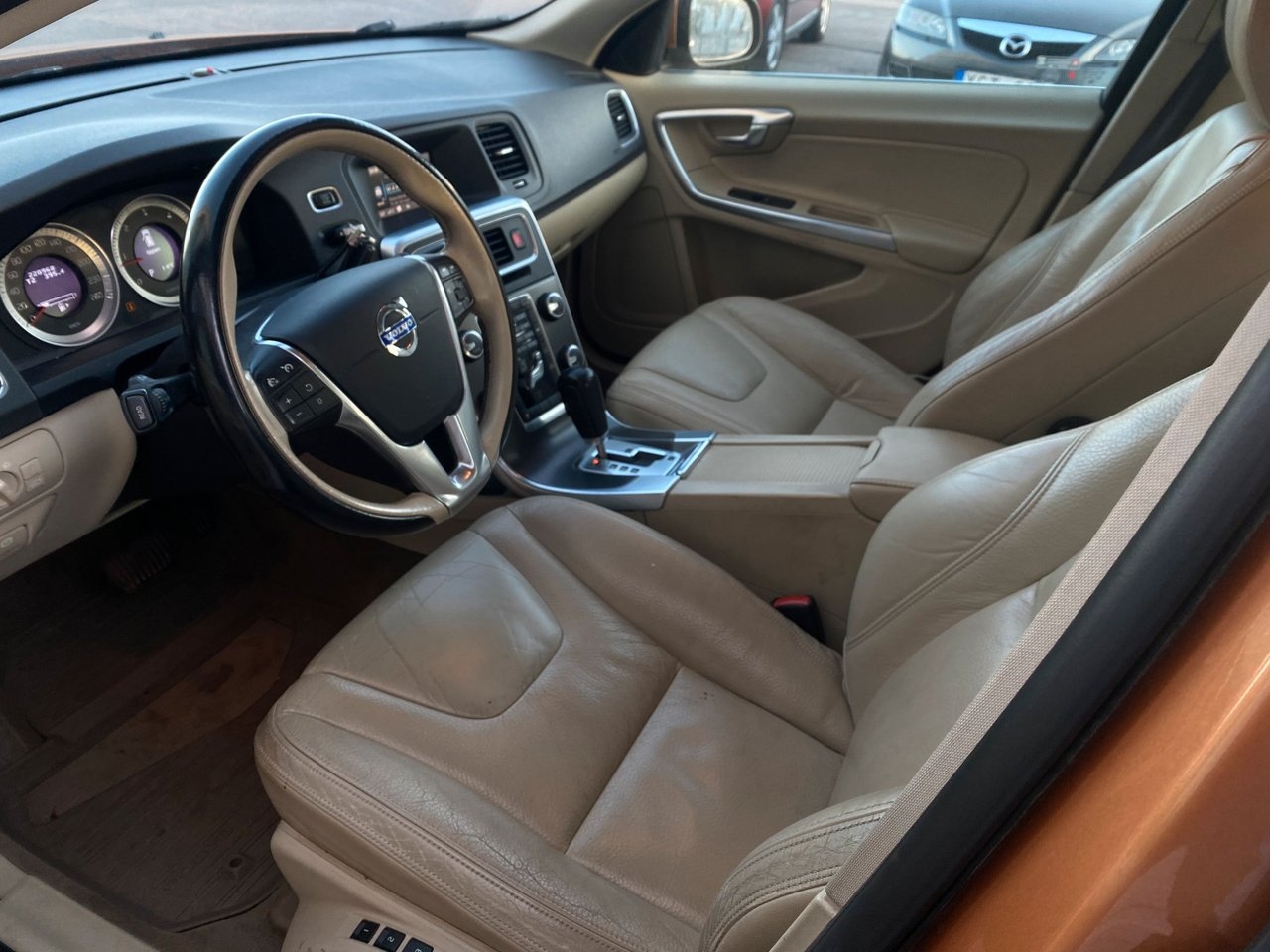 Volvo V60 2011, bild 5/12