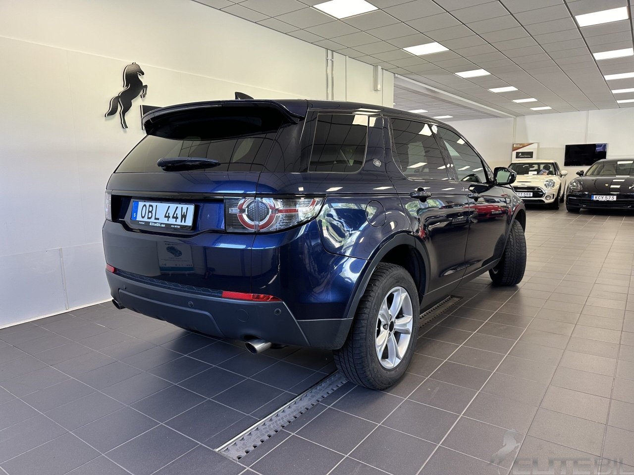 Land Rover Discovery Sport 2017, kuva 2/22