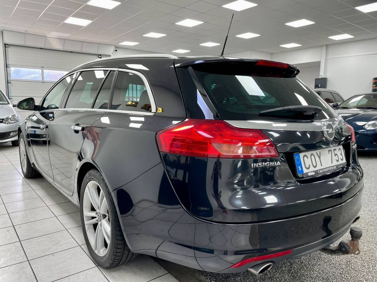 Opel Insignia 2009, kuva 3/10