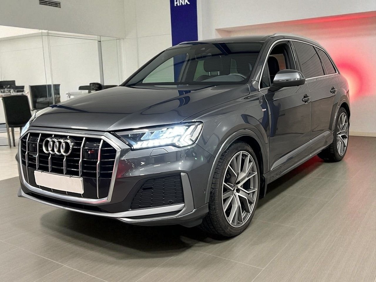 Audi Q7 50 TDI Quattro 7-Säten S-Line 2023, photo 5/5