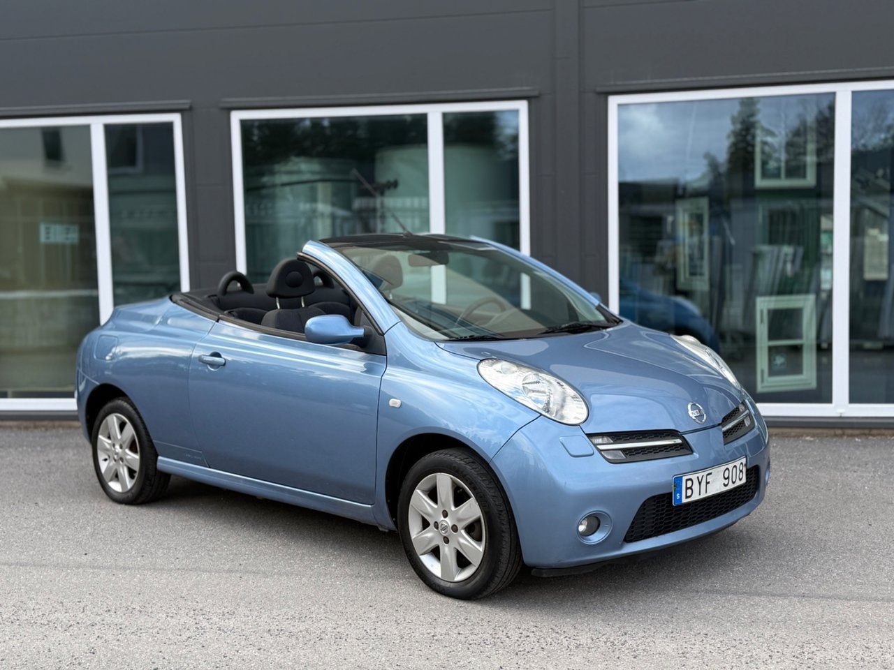 Nissan Micra C+C