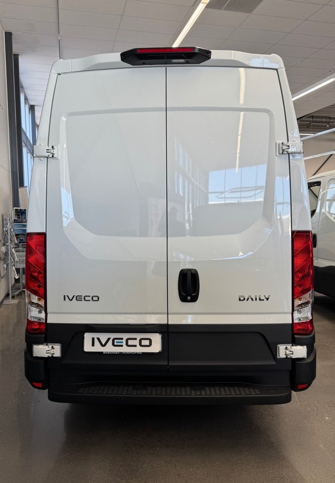 Iveco Daily 2025, photo 7/10